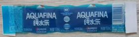 AQUAFINA

纯水乐 6 934024 512123

商标

饮用纯净水

pepsi

美国百事品牌

净含量：550mL

6 934024 512123

长19厘米、宽4.4厘米  大约尺寸 

实物拍摄

现货

价格：8元