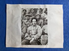 60/70年代剪报剪纸精品伟大领袖毛泽东报纸收藏汇聚了每个时代传承贯通的精神历史气息极富特色.怀旧收藏家居会所民宿陈列展示纸制品收藏