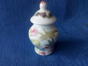 建国后创汇期回流精品景德镇粉彩手绘花鸟动物微型将军罐文房摆件 小品大样