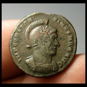 古玩，古董，古钱，古铜币，古罗马皇帝君士坦丁大帝铜币，世界上第一位基督教帝王，雄才大略，正品保真，非常稀有难得，意义深远，可谓古钱币收藏的珍品，孤品，神品