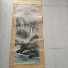 【23】    老画轴    山水风景图   芳水     挂轴     立轴    绢本绫裱     画芯尺寸：100CM×39CM       收藏品   卷轴