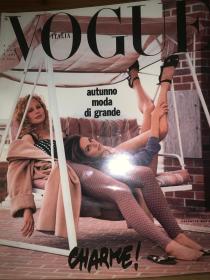 VOGUE ITALIA 意大利版 1992年8月 Rosie Vela Tasha de Vasconcelos