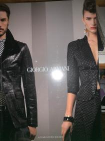 Giorgio Armani 阿玛尼   广告集画册目录摄影集  2012-2013秋冬男女装 前半部分为大片后半部分为秀场集 约50页