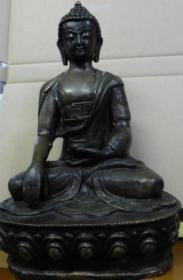 观世音菩萨坐像   黄铜制  28×17cm