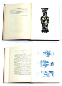 1935年  清代瓷器　“La Céramique Chinoise Sous Les Ts'ing 1644-1851”   J.P. Van Goidsenhoven、1935年   28×23.5cm   限定520部  法文 清代出口陶瓷收藏目录  图版136页·319作品收录