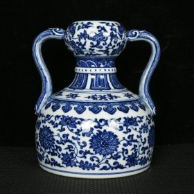 清乾隆青花缠枝花纹如意耳蒜头尊 高18厘米 直径16厘米 价格2500