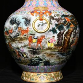 清乾隆金地粉彩通景乾隆狩猎图辅首尊