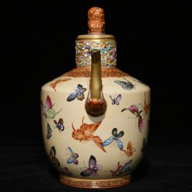 清乾隆黄地珐琅彩鎏金百蝶纹执壶 高21cm直径19cm 价格6500