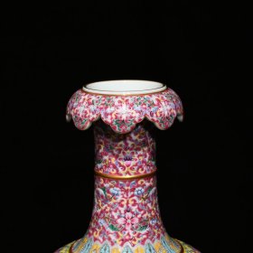 清乾隆胭脂红地粉彩花鸟诗文反口瓶 高33.5cm直径18cm 价格6200