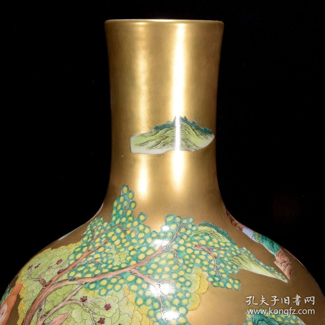 清雍正鎏金粉彩西洋人物纹天球瓶