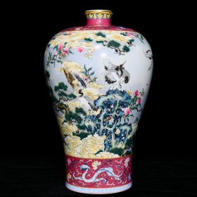 清雍正珐琅彩胭脂红轧道六合同春图梅瓶，尺寸高31.3cm直径20cm，价9750