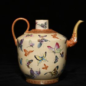 清乾隆黄地珐琅彩鎏金百蝶纹执壶 高21cm直径19cm 价格6500