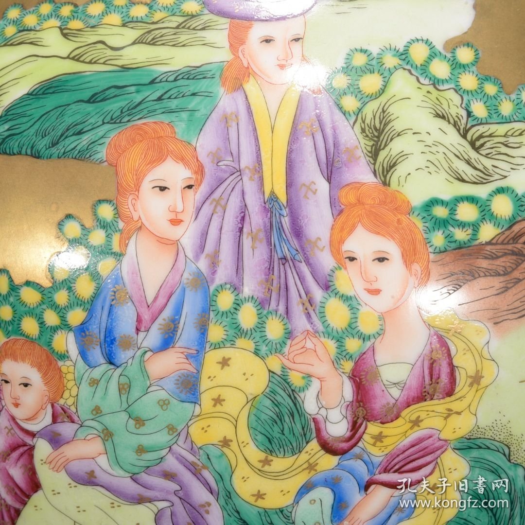 清雍正鎏金粉彩西洋人物纹天球瓶