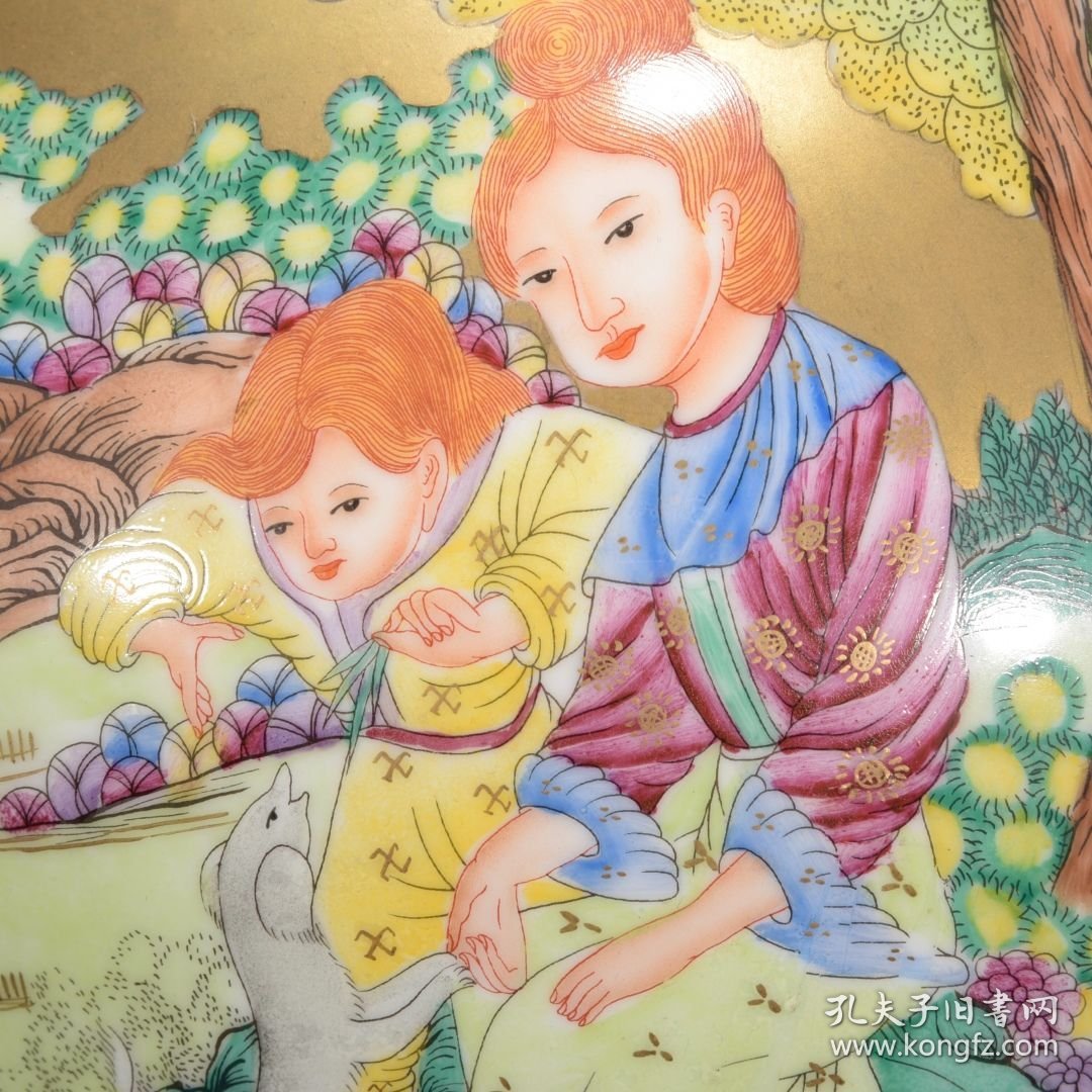 清雍正鎏金粉彩西洋人物纹天球瓶