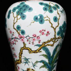 清雍正粉彩松竹梅纹梅瓶 高36cm直径21.5cm 价格5678