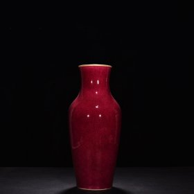 清雍正宝石红釉冰裂纹观音瓶 高36.5厘米 宽14厘米 价格1600