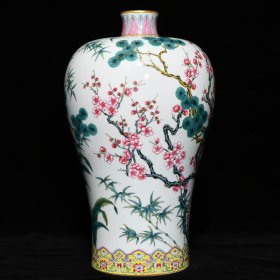 清雍正粉彩松竹梅纹梅瓶 高36cm直径21.5cm 价格5678