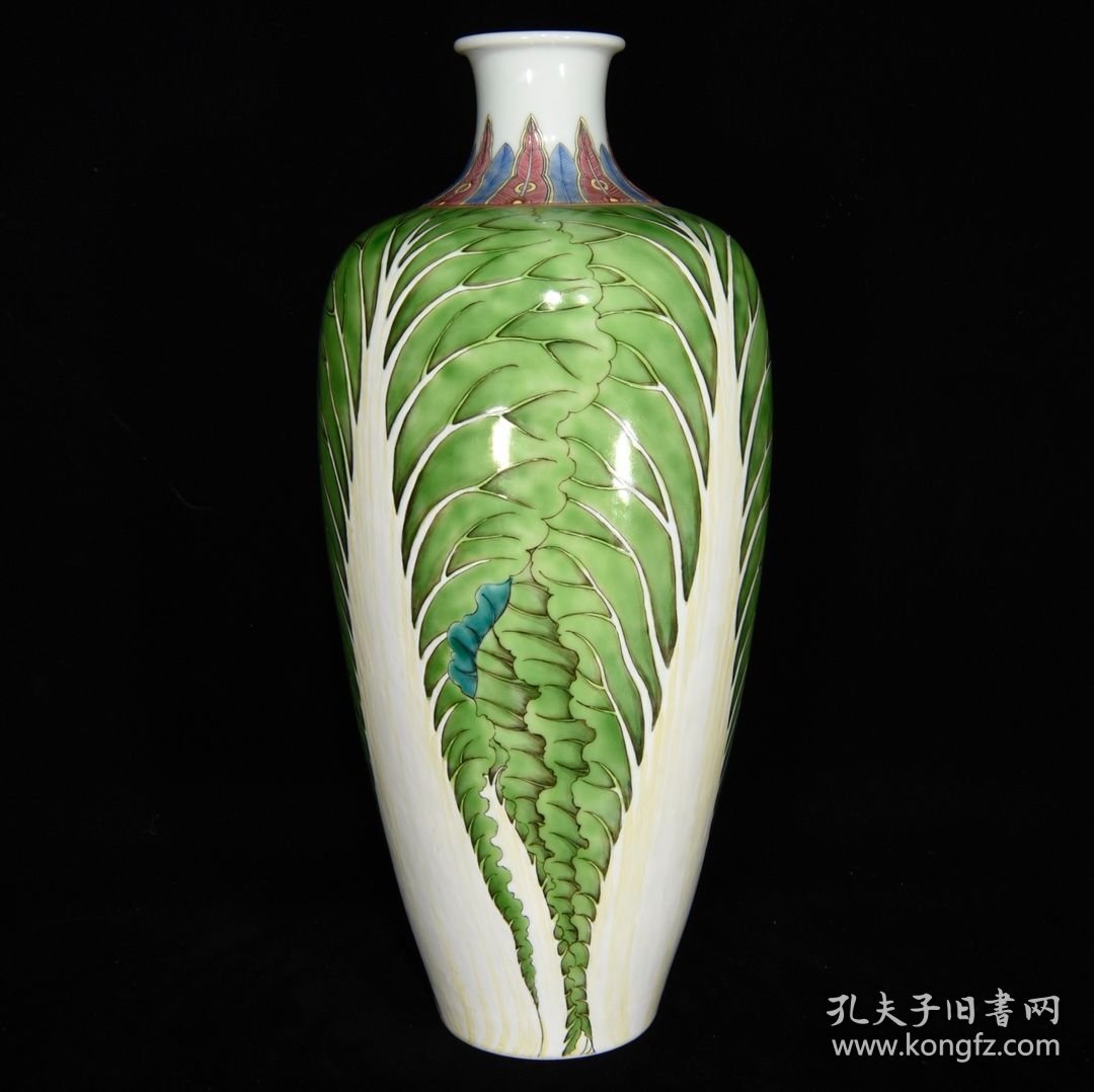 清乾隆粉彩百财纹瓶