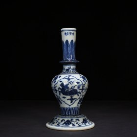 明永乐青花麒麟纹甘露瓶31*14厘米 900