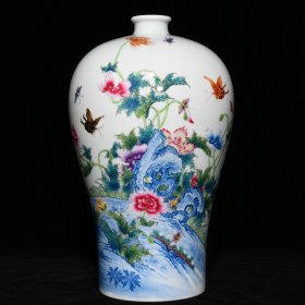 清雍正粉彩虞美人花蝶纹梅瓶，高31.5cm直径18.5cm，