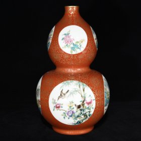 清乾隆粉彩花鸟纹葫芦瓶  35×21厘米 价:4200