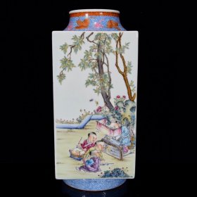 清乾隆童子戏春图箱器 厘米31.5×14×14 厘米￥7200