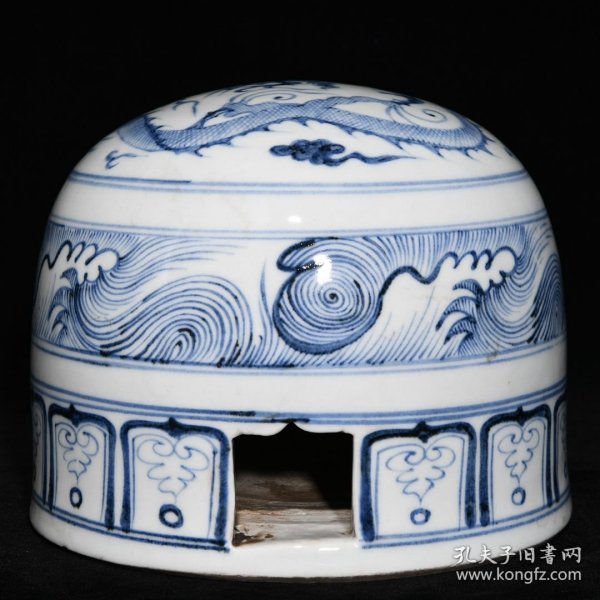 元青花龙纹蒙古包 ；高14.5cm直径17.2cm ；价540