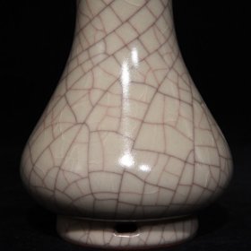 宋哥窑直颈瓶 高16.3cm直径10cm 价格680