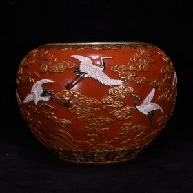 清乾隆珊瑚红鎏金鹤纹罐11×16 厘米￥3900