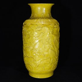 清雍正黄釉浮雕荷花花鸟纹瓶  62×32厘米 价:6000