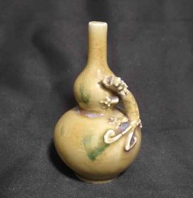 窑变釉堆塑螭龙葫芦瓶