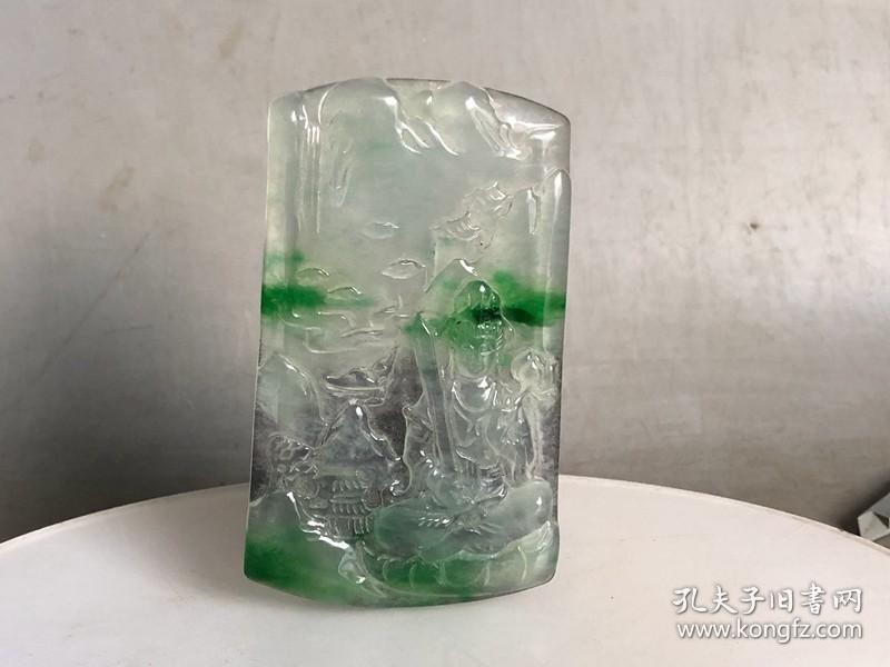 清代冰种飘绿翡翠山水牌