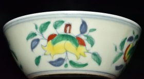 明成化斗彩果枝小碗一对5×14.2厘米
