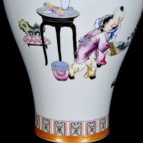 清乾隆珐琅彩人物故事纹梅瓶36.5×25厘米