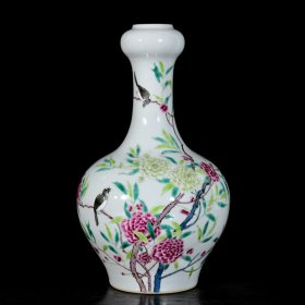 清雍正粉彩花鸟蒜头瓶32x18厘米