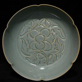 宋汝窑天青釉刻花卉纹花口洗5x19厘米