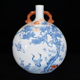 清雍正珐琅彩松鹤纹如意耳扁瓶30×25厘米