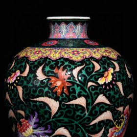 雍正乌金釉粉彩花卉纹梅瓶24.3x15厘米