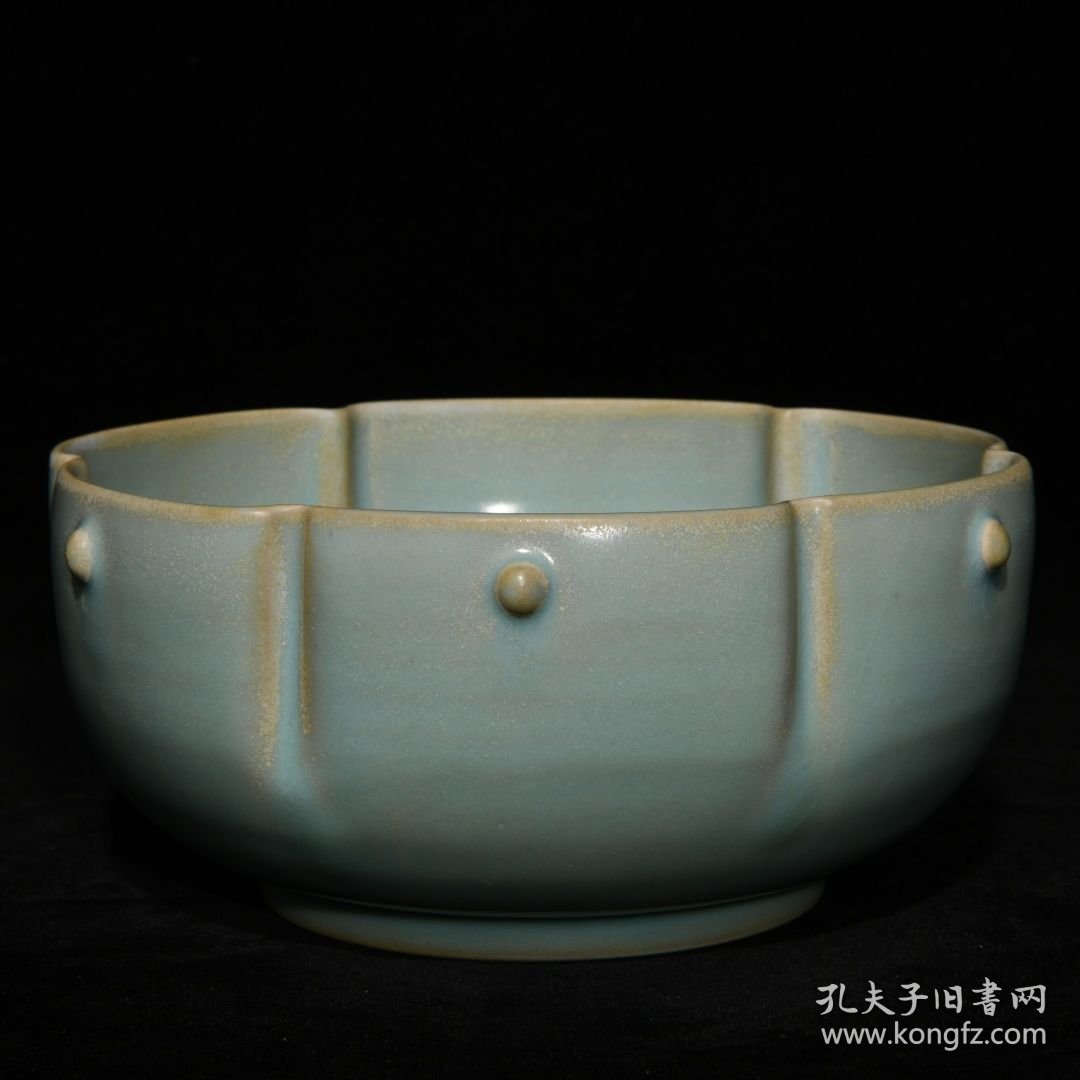 宋汝窑花口碗