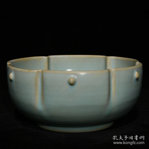 宋汝窑花口碗