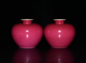 清雍正胭脂红釉苹果尊一对8.8×10厘米