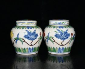 明成化红胎斗彩秋葵纹小天字罐一对