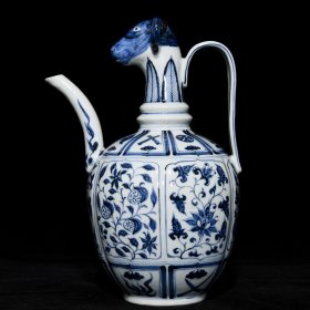 元青花花卉纹羊首壶29.5x22厘米