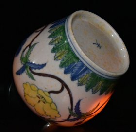 明成化红胎斗彩秋葵纹小天字罐一对