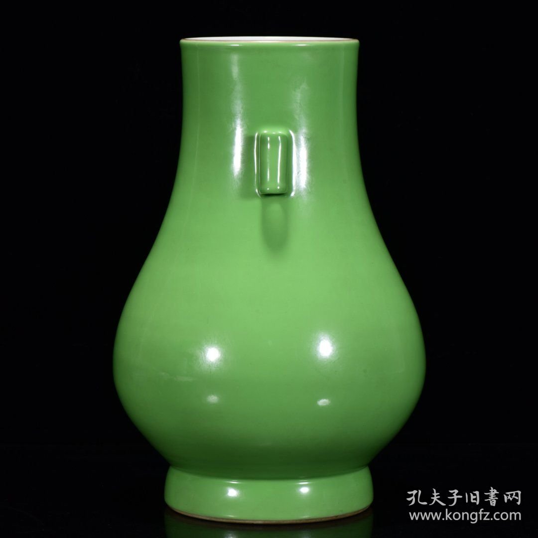 清乾隆苹果绿釉贯耳尊31*19厘米