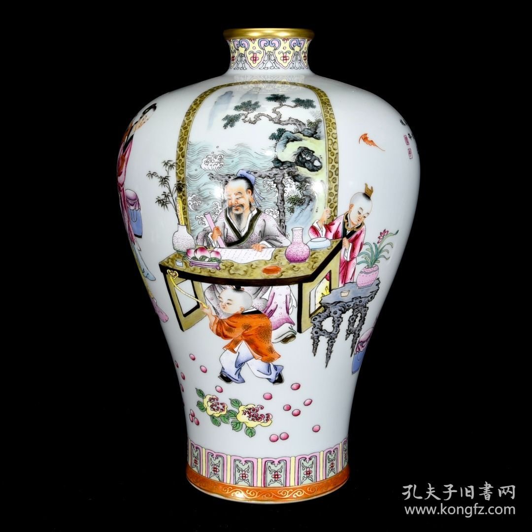 清乾隆珐琅彩人物故事纹梅瓶36.5×25厘米