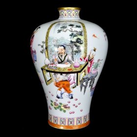 清乾隆珐琅彩人物故事纹梅瓶36.5×25厘米