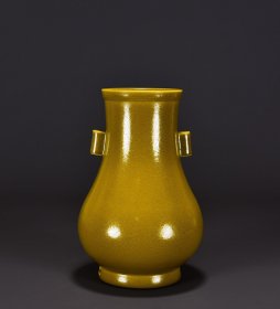 清乾隆茶叶末鳝鱼黄釉卷耳尊25x17厘米