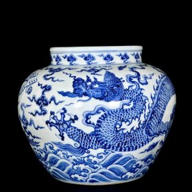 明宣德青花龙纹罐30x37厘米
