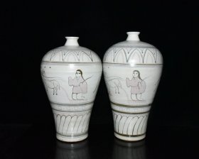 宋淳化五彩人物故事梅瓶一对34x19厘米